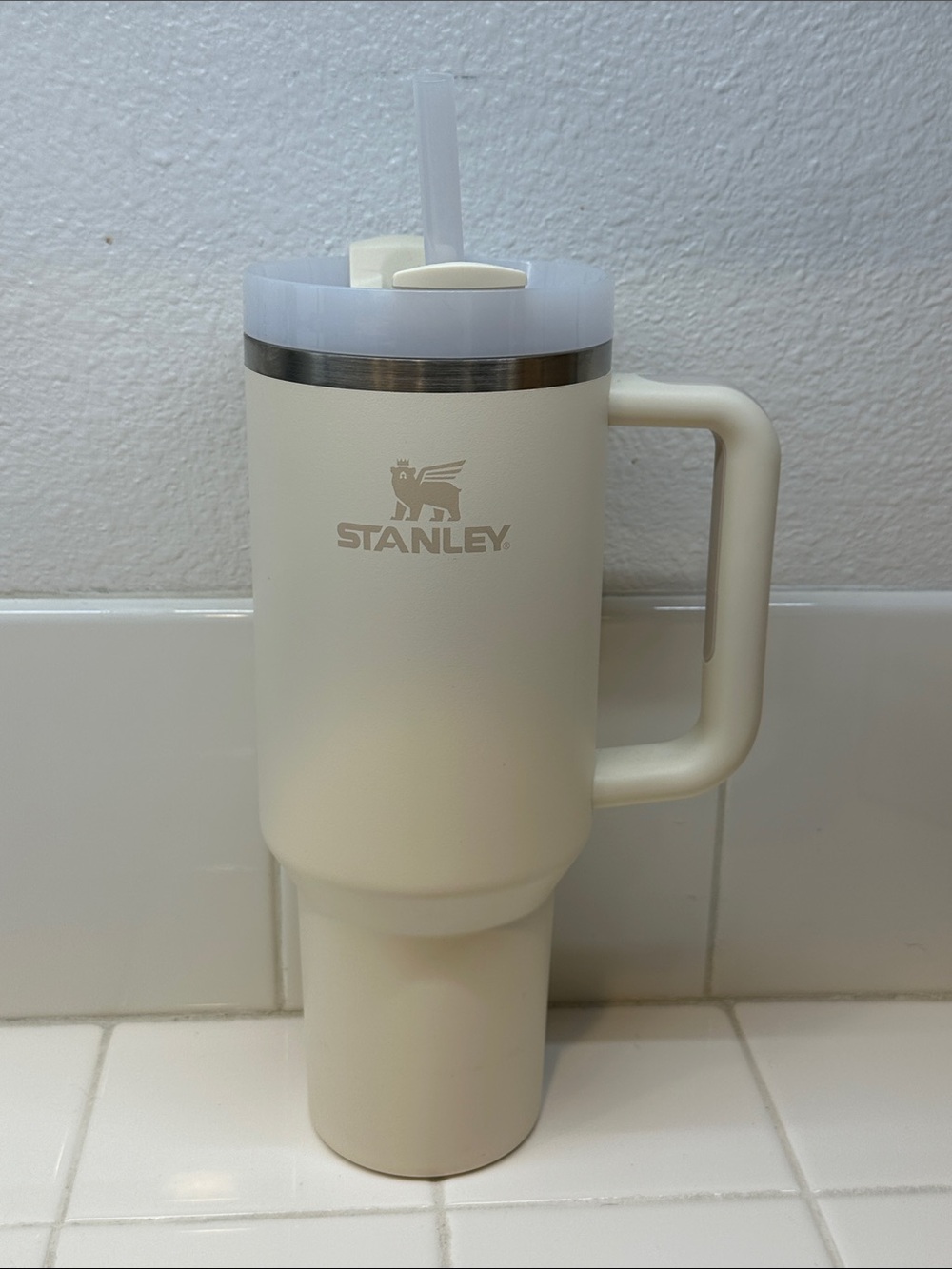 Stanley 40 oz. Quencher H2.0 FlowState Tumbler NWOT - Picture 2 of 2